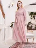 Opruiming Sweet Pink Lace Elegante lange jurk Plus maat Mandarijn Kraag Flare Sleeve Maxi -jurken Avondfeest Spring 2021 Casual