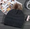 Niños adultos grueso cálido sombrero de invierno para las mujeres cable de estiramiento suave punto Pom Poms Gorros Gorros Sombreros S Skullies Gorros Toalla