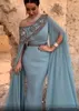 2022 Dusty Blue Off Ramię Syrenki Prom Dresses Plus Size Arabski Cekinowy Zroszony Wieczór Nosić Suknia Poeta Długie Rękawy Formalna Dress