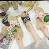 2022 Multifunktionell Cross Flat Slipper Outdoor Fashionable Lovely Floral Soft Soled Sandal erbjuds speciellt 36-40