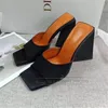 Novelty Triangle Block Heels Runway Mules Lady Square Open Toe Print Satin Slingbacks Sandaler för Girls Women Summer Dress Shoes