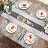 6pcs 38cm PVC Table Mat Set -Isolation Noël Napperon Tasse à café Tapis pour table à manger Protection Accueil Mariage Vacances 210817