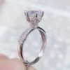 Cluster Rings Per Jewelry Moissanite Women Ring Round Luxury Style 2ct Gemstone 925 Sterling Silver Fine Q2041716