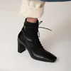 メチナの女性の足首のブーツの靴本物の革ハイヒールの女性のブーツジップレースアップスクエアトゥキったチャンキーヒールショートブーツ秋冬210608