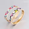 2021 nouvelle mode en acier inoxydable bracelets Bracelet pour femmes or Couples Bracelet fleur conceptions bijoux de mariage Q0720