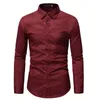 Camicie casual da uomo 2022 Camicia a maniche lunghe in cotone moda Uomo Stampe Slim Fit Uomo Social Business Abito rosso nero S-2XL