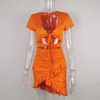 Karlofea Sommar Orange Everyday Wear Mini Dress Sexig High Cut Hollow Out Lace Up Ruched Wrap Klänning Chic Ruffles Outfits 210630