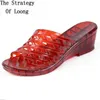 Summer Fashion Outdoor Cut Out Peep Toe Thick Heels Crystal Transparent Plastic Women Gladiator Slippers Ladies Slides