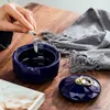 Keramik Moden Vindskyddad Ashtray Med Lock För Tabletop Inredning För Vänner El Utomhus Hem Dekoration Eless Ashtray 210724