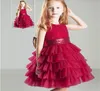 Ny ankomst blomma flicka klänningar med båge Ruffles Party Pageant Communion Dress for Wedding Little Girls Barn / Barn