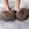 Chinelos de pele Mulheres Real Fox Fur Slides Home Peludo Sandálias Plana Feminino Cute Fluffy Casa Sapatos Mulher Marca Luxo 2021 H1122