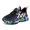 2021 Spring Kids Sport Shoes para meninos Running Sneakers Casual Sneaker Breathable Childra