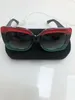 0083S Gafas de sol con lentes grises cuadradas de gran tamaño en negro, gafas de sol de diseño con protección UV 0083 Gafas de sol cuadradas para mujer de 55 mm Fabricadas en Italia - Viene con su caja original