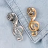 Pins, broscher Vintage Silver Färgmikrofon Musik Notera Charm Pin Women Men Brosch Pins Christmas Årets gåvor