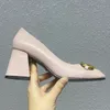 春と秋のデザイナーの女性の靴本物の唯一の7.5cmハイヒールの靴の結婚式エレガントな独身女性厚いかかと高品質女性の34-43