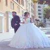 2022 Balo Gelinlik Vintage Lace Up Geri Aplike Gelinler Kıyafeti Uzun Robe De Mariage Aplikler Ruffled Tül Etek Vestido De Noiva Off-Omuz Kapaklı Önlükler