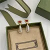 Błyszczące ruby ​​diamentowe kolczyki urok Kobiety Pearl wisiorek zbiesek z wytłaczane pieczęć Sapphire Studs z prezentem Box281L