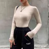 Slim Senhoras Sexy Bodysuit Moda Sólida Skinny Bodycon Mulheres Bodysuit Long Manifeiras O-Neck Casual Bege Bege Feminino Bodysuit 210518