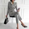 Alta Qualidade Moda Escritório Senhoras Terno xadrez Fit Magro Fit Outono 2 Piece Set Blazer Suits Vintage Negócios Negócios Outfits 210506