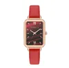Vibrato rouge Net avec le même tempérament rétro, montre pour femme, vente en gros, petite montre carrée, petite montre verte