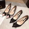 فستان أحذية أزياء عالية الكعب نساء مضخات رقيقة الكعب الكلاسيكي Nede Bow-Bow Sexy Prom Promant Wedding Zapatos Tacon Mujer J14-02