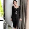 Sexig Bodycon Dress Square Neck With Belt Office Lady Single Breasted Black Dresses Spring Vestidos Kvinnor Kläder 210608