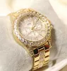 Relojes de pulsera Reloj de mujer de moda con diamantes para mujer Top Casual Pulsera de mujer Relojes de cristal Relogio Feminino2096
