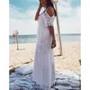 Sommar kvinnor lång strand tappning av axel vit spets lös maxi klänning 210415