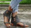 2024 Zomer Nieuwe dames Sandalen Sandalen Fashion Trend Plus Size Strap Lace-Up Sandals Dames Beach Flat Casual Shoes Vintage Bohemia schoenen