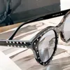 Designer Solglasögon SL52 Mens eller Women Super Classic Punk Style 65 Rivets Mode och Elegant Explosion Glasögon Black Frame UV400 Skydd Top Quality