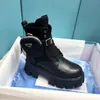 Kvinnor Rois Martin Boots Militärinspirerad Combat Boot Nylon Bouch Bifogat till med Band Ankelväskor Storlek 35-41