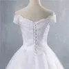 Arabe Dubaï blanc ivoire une ligne robes de mariée robes de mariée dentelle appliques pleine longueur hors épaule grande taille robe de mariée sur mesure printemps été robes 2022