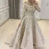 2022 ASO EBI Arabisk muslimsk kristall Beaded Lace Prom Klänningar Champagne Långärmad Bollkake Aftonklänning Vintage Formell Party Andra Reception Gäster