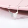 Pendentif Colliers 1PC 2021 Belle Gold Argent Couleur Collier Papillon pour femmes Simple Insect Long Party Love Cadeaux