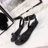 2021 Sommer Luxurys Frauen Offene TOE Sandalen Leder Plattform Designer Slipper Party Schuhe 35-41