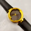 Роскошная новая модная кожаная черно -белая водонепроницаемая топ -часы для часов бренда Ladies Watch с оригинальными коробками Quartz Watch Whate 03014687