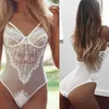 Comeonlover grande taille dentelle corps Femme maille épissure combinaison noir blanc sans manches barboteuses col en V Floral femmes Body RI80408 210401