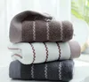 Najnowszy rozmiar 75x34 cm Ręcznik o stałym kolorze, wybór stylu pasiasty, grube i chłonne miękkie ręczniki do czyszczenia twarzy