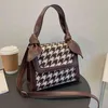 Bolso de mano con entramado de estilo extranjero para mujer, novedad de 2022, moda coreana, versátil, sencillo, bandolera de un hombro, pequeño bolso cuadrado