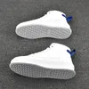 Brand Men's Vulcanized Business Wedding Shoes Designer de moda White Black Casual Sneakers High Top Men Buckle Boots Y136