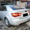 1セットテールライトアセンブリLEDリアライトターニングシグナルブレーキKIA FORTE/CERATO 2009 2010 2012 2013のリバースライト