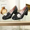 Classic Mid Heeled Boat Shoe Designer Leather Dress Shoes Round Head Metal Button Women High Heels Q-62