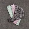 Yoga set vrouwen naadloze fitness kleding sport lange mouwen tops camouflage gymleggings broek pak training sportkleding 210802