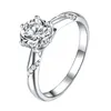Clusterringen Groothandel Moissanite Ring Vrouw S925 Classic Six-Claw Artificial Diamond Silver Engagement Verstelbaar voor vrouwen EDWI22