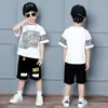 Boy039s ropa de verano para niños039s juegos de ropa de moda de estilo coreano de estilo cortometrajes shorthirt tendencia tendencia a la tendencia 6646048