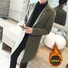 Mäns Trench Coats Red Elegant Gentleman Long Jackor för Mens Blazers Army Green Winter Overcoat Slim Fit Steampunk Coat Cloak Män