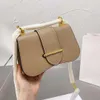 Guldmetallkedja handväska med logotyp Kvinnor Luxurys Designers Väskor 2021 Crossbody Bag Designer Handväskor Fri leverans