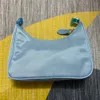 Luxurys Wallet Nylon Hobo Handbagsイブニングバッグ女性用カジュアルバッグクラシックデザイナー財布ファッション女性チェスト300n