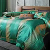 Defina a cama Luxury Green Stripe Jacquard Conjunto 4/6/10pcs Tampa de edredão dourada de bordado de folha plana para adultos