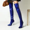 Bottes bleu vert léopard jaune femmes sur le genou en cuir verni mince talon haut bout pointu dames cuisse grande taille 43